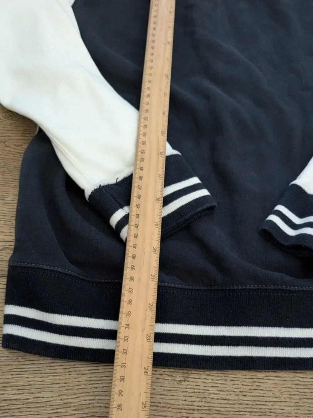 American Eagle Varsity Lightweight Buttons Jacket